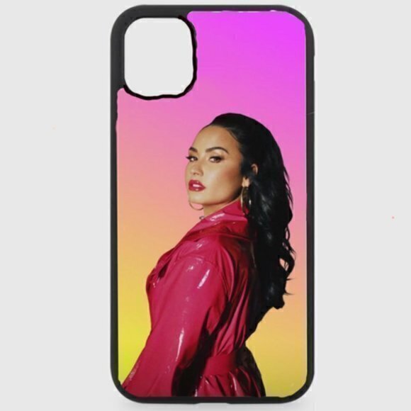 Demi Lovato Phone Case - Picture 1 of 1